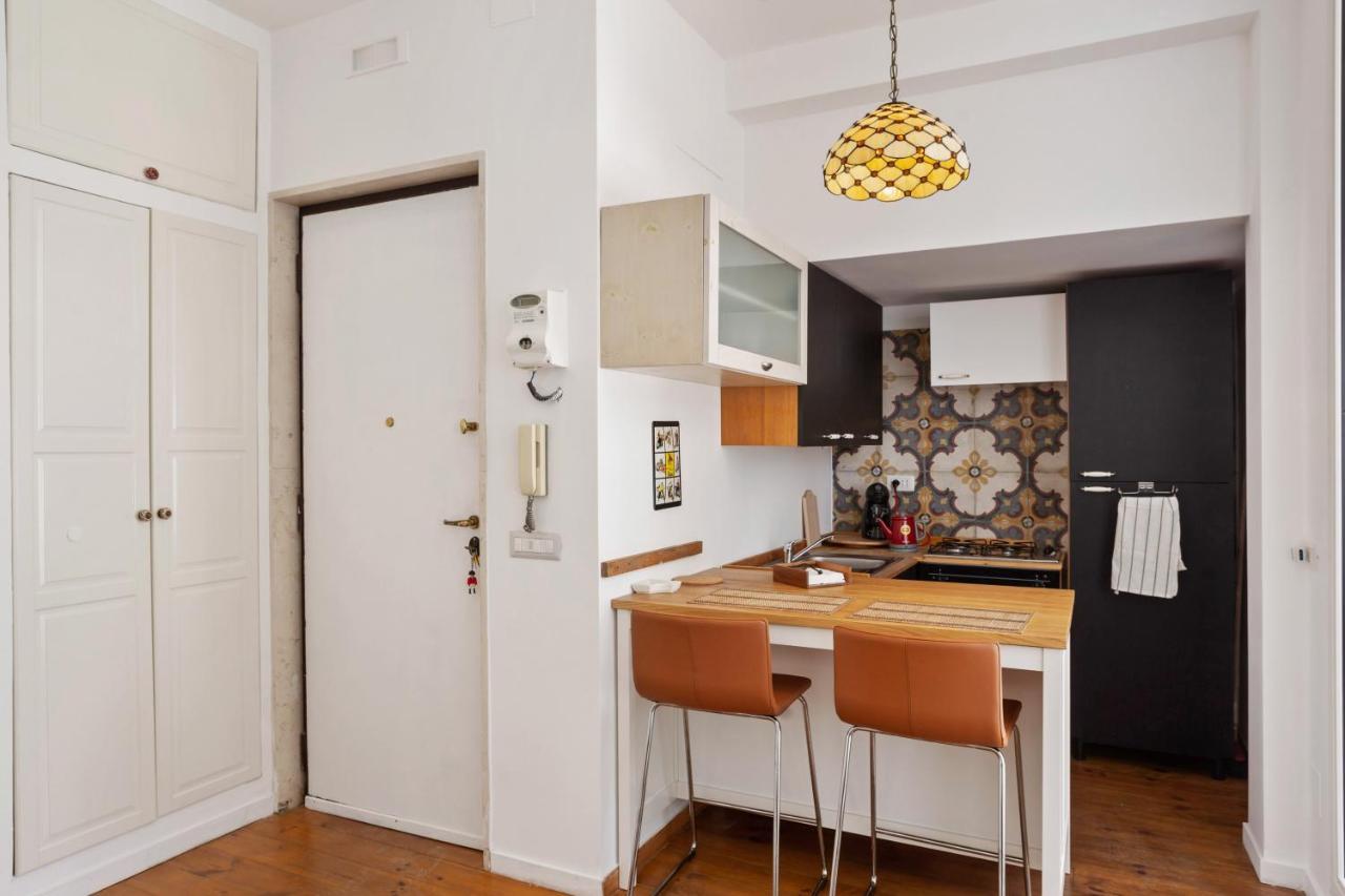 Madonella Apartment Con Terrazzo Bari Buitenkant foto
