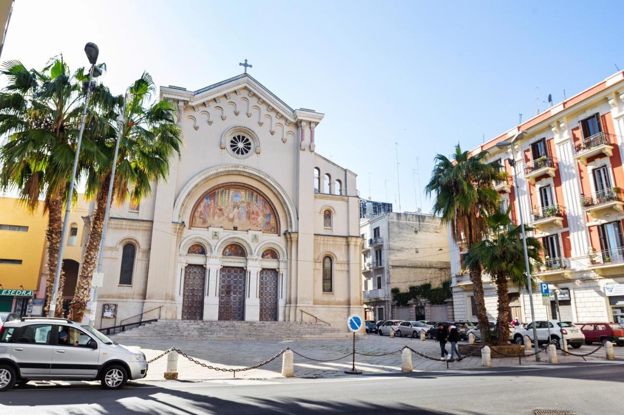 Madonella Apartment Con Terrazzo Bari Buitenkant foto